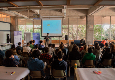 Alumnos participaron en Jornada “CoLab Cambiando Sistemas: Cómo enfrentamos el problema de la contaminación en Chile”