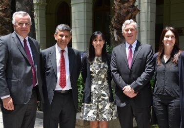 Premian a Patricio Jottar como Ingeniero Comercial Distinguido de 2015