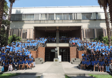 Facultad da la bienvenida a los novatos 2016