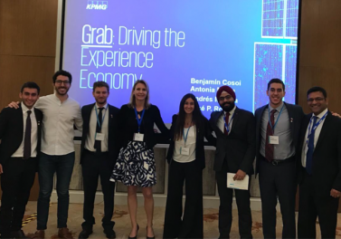 Alumnos de Ingeniería Comercial tuvieron exitosa participación en competencia internacional de KPMG