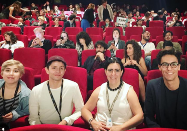 Egresado de Ingeniería Comercial fue parte del equipo de cinta premiada en el Festival de Cannes