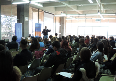 Más de 150 estudiantes de 3ro y 4to medio participaron en el “Vive un día en Ingeniería Comercial UC”