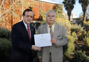 4 funcionarios de la Facultad fueron premiados por sus años de servicio en la UC